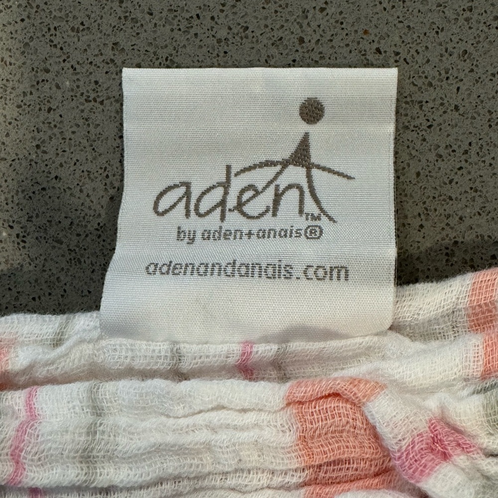 BUNDLE of 5 | aden + anais | Swaddle designs brand | Muslin Swaddles | baby girl - Picture 5 of 9